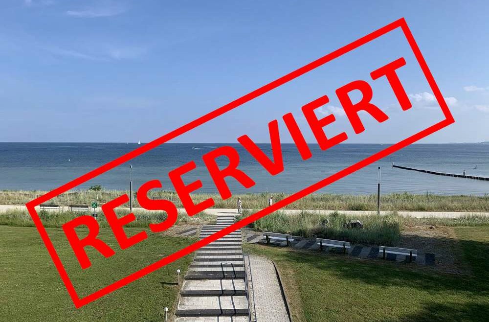 Traumhafter Panoramablick zur Ostsee (129079091)